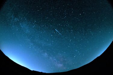 コニカミノルタプラネタリアYOKOHAMAで、グランピングのような星空を満喫！【全館共通鑑賞引換券】